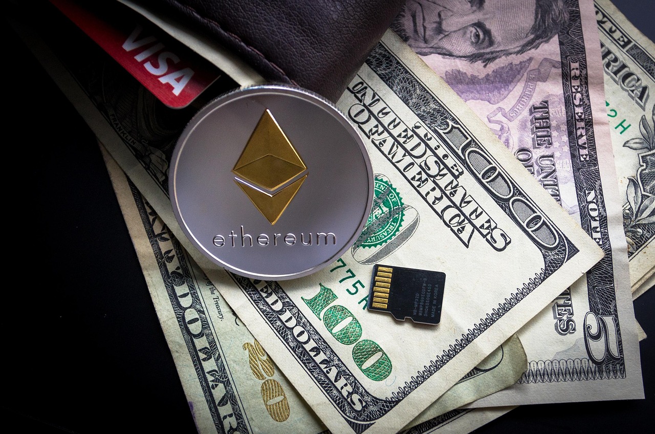Comparing the Crypto Top Movers for Investment Strategy